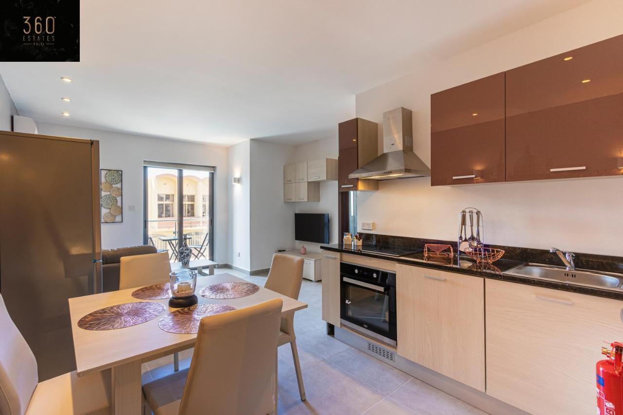 High-End Central Apt With Comfy Bed & Super Wifi By 360 Estates San Ġwann Esterno foto